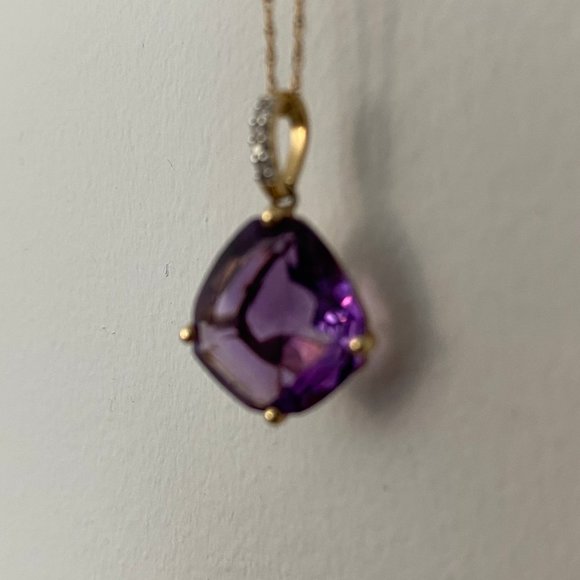 Purple 4.22 Carat Amethyst and Diamond Necklace 18" Yellow 14K Gold Chain - Picture 7 of 12